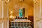 White Pine Cabin bedroom